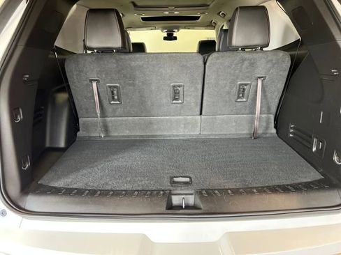 Used 2019 Chevrolet Traverse Premier image 16