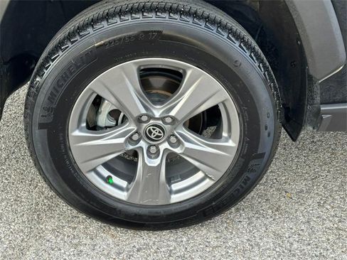 Used 2024 Toyota RAV4 XLE image 7