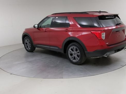 Certified 2023 Ford Explorer XLT w/ Equipment Group 202A AWD/4WD image 17