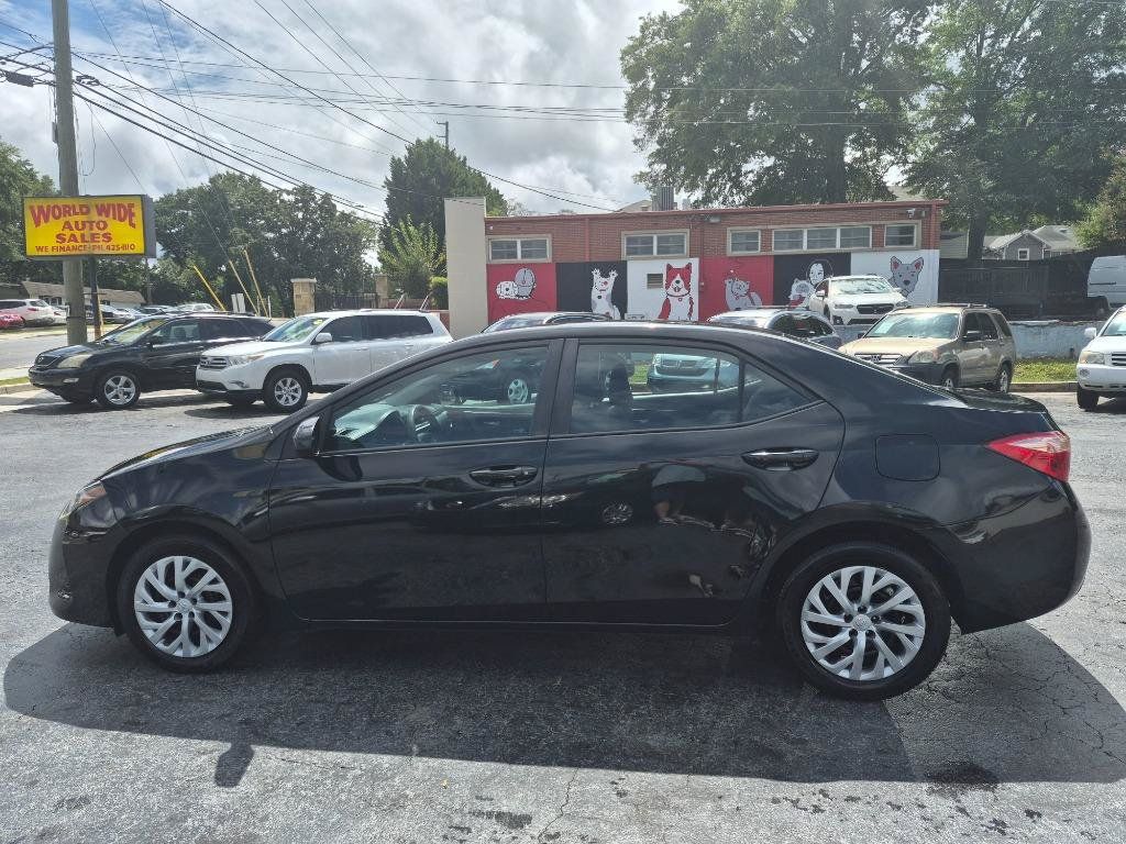 Used 2019 Toyota Corolla LE FWD image 4