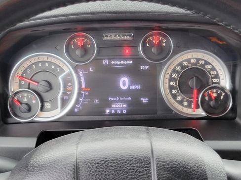 Used 2017 RAM 1500 Big Horn AWD/4WD image 11