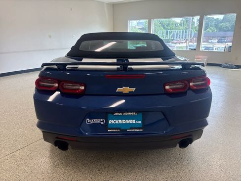 Used 2019 Chevrolet Camaro LT w/ Technology Package RWD image 6