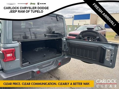 Used 2025 Jeep Wrangler Sahara w/ Safety Group image 35