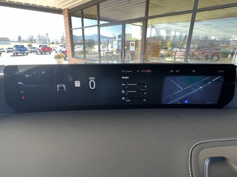 New 2025 Ford Expedition Platinum w/ Stealth Appearance Package image 47