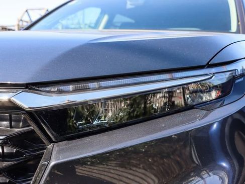 Used 2023 Honda CR-V EX image 12