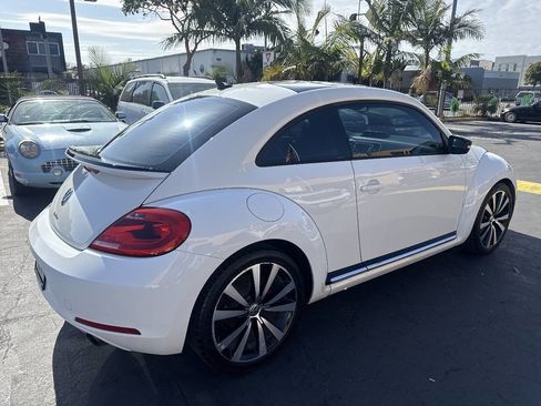 Used 2012 Volkswagen Beetle 2.0T w/ Lamp & Wheel Pkg FWD image 5