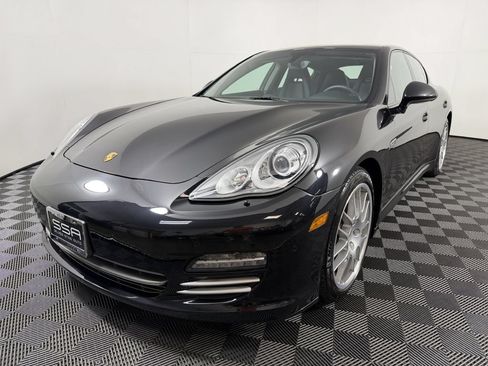 Used 2013 Porsche Panamera 4 Platinum Edition AWD/4WD image 1