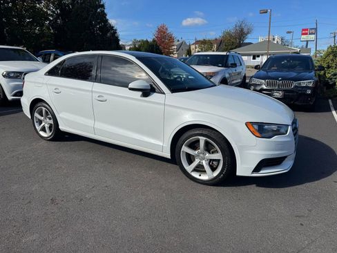 Used 2016 Audi A3 2.0T Premium image 9