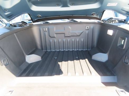 Used 2024 GMC Hummer EV 3X w/ Omega Edition AWD/4WD image 49