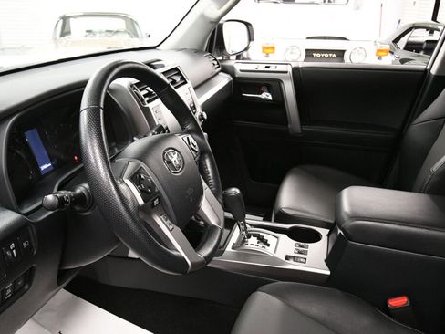 Certified 2024 Toyota 4Runner SR5 Premium image 19