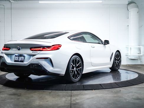 Used 2025 BMW 840i 840i w/ M Sport Professional Package image 6