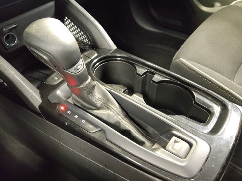 Used 2021 Chevrolet TrailBlazer LS FWD image 26