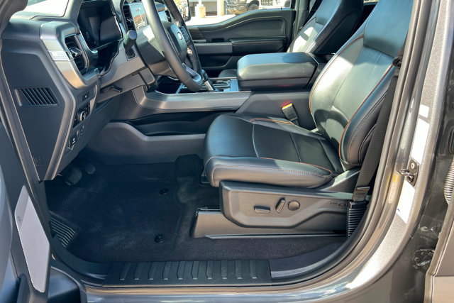 Used 2025 Ford F150 Lariat AWD/4WD image 17