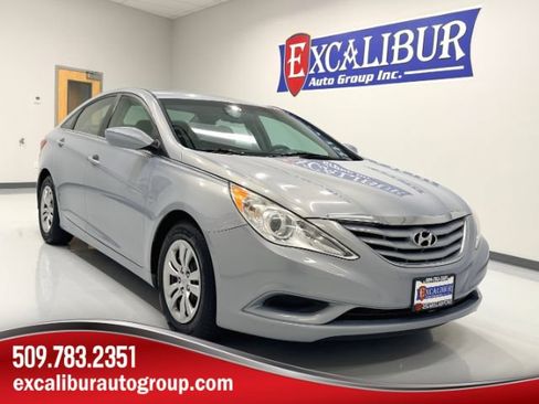 Used 2012 Hyundai Sonata GLS FWD image 1
