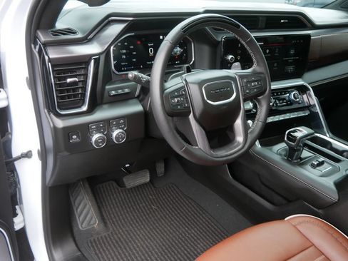Used 2026 GMC Sierra 1500 Denali Ultimate AWD/4WD image 17