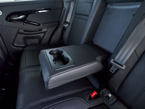 Used 2024 Land Rover Range Rover Evoque Dynamic SE image 33