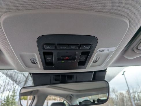 New 2026 Toyota Camry XLE AWD/4WD image 15