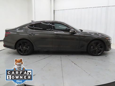 Used 2023 Genesis G70 3.3T w/ Sport Advanced Package RWD image 2