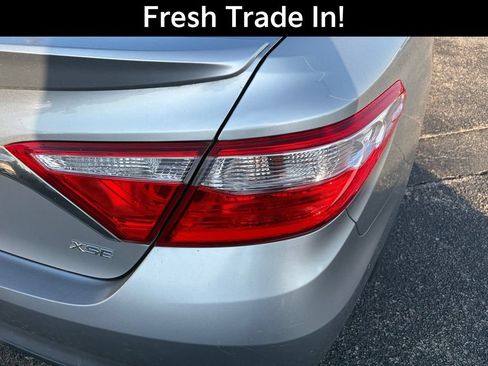 Used 2015 Toyota Camry XSE w/ Moonroof Package FWD image 10