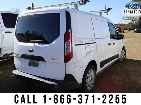 Used 2021 Ford Transit Connect XLT image 3