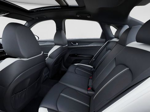 New 2026 Kia K5 GT-Line AWD/4WD image 18