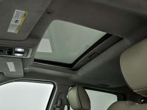 Used 2018 RAM 3500 Laramie Longhorn w/ Longhorn Southfork Package image 21