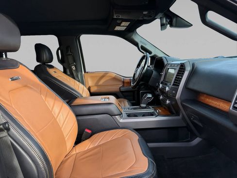 Used 2017 Ford F150 Limited image 15