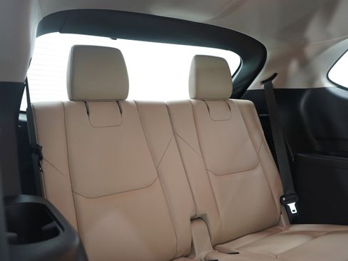Used 2023 MAZDA CX-9 Touring image 13