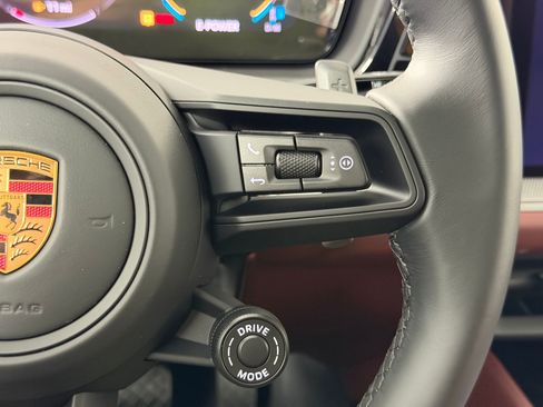 New 2026 Porsche Cayenne E-Hybrid image 23