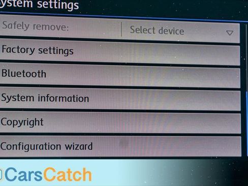 Used 2018 Volkswagen Atlas SE image 28