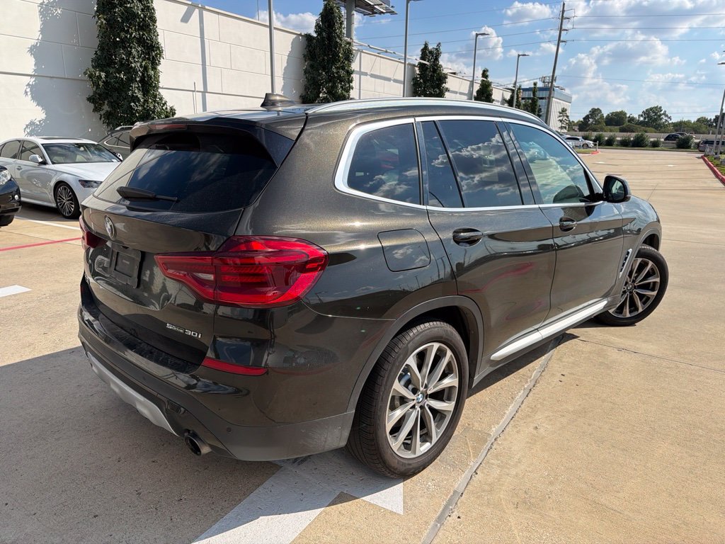 Used 2019 BMW X3 sDrive30i w/ Convenience Package RWD image 3