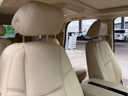 Used 2008 Cadillac Escalade AWD image 22