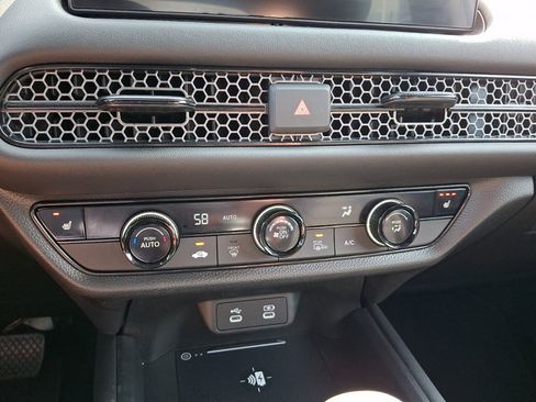Certified 2026 Honda HR-V Sport image 16