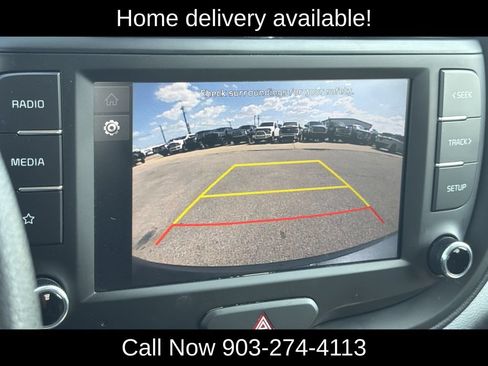 Used 2025 Kia Soul LX w/ LX Technology Package FWD image 25