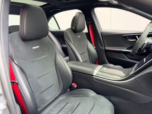 Used 2023 Mercedes-Benz C 43 AMG 4MATIC Sedan image 44