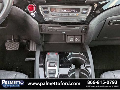 Used 2020 Honda Pilot Touring image 21