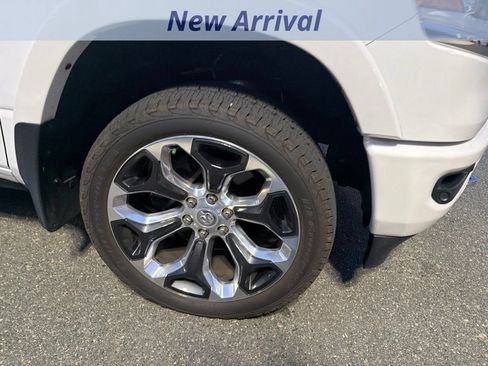 Used 2022 RAM 1500 Limited AWD/4WD image 3