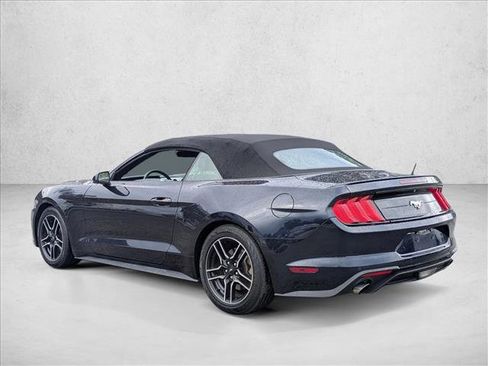Used 2021 Ford Mustang Premium image 7