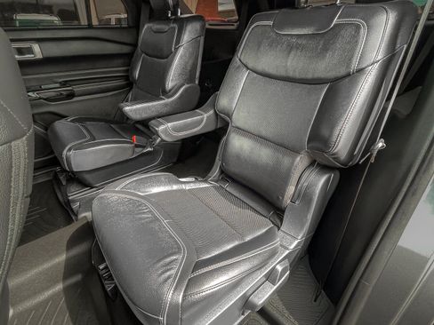Used 2023 Ford Explorer ST w/ Equipment Group 401A AWD/4WD image 10