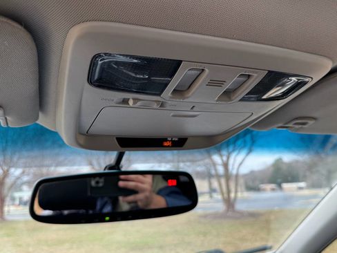 Used 2015 Subaru Outback 2.5i Limited image 26