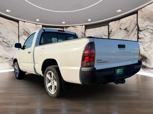 Used 2014 Toyota Tacoma 2WD Regular Cab image 8