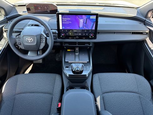 New 2026 Toyota bZ XLE Plus image 20