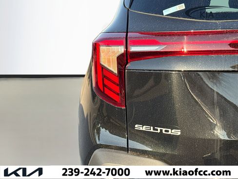 New 2026 Kia Seltos EX image 10
