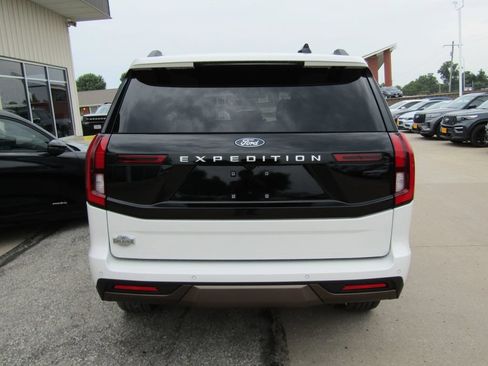 New 2027 Ford Expedition King Ranch AWD/4WD image 4
