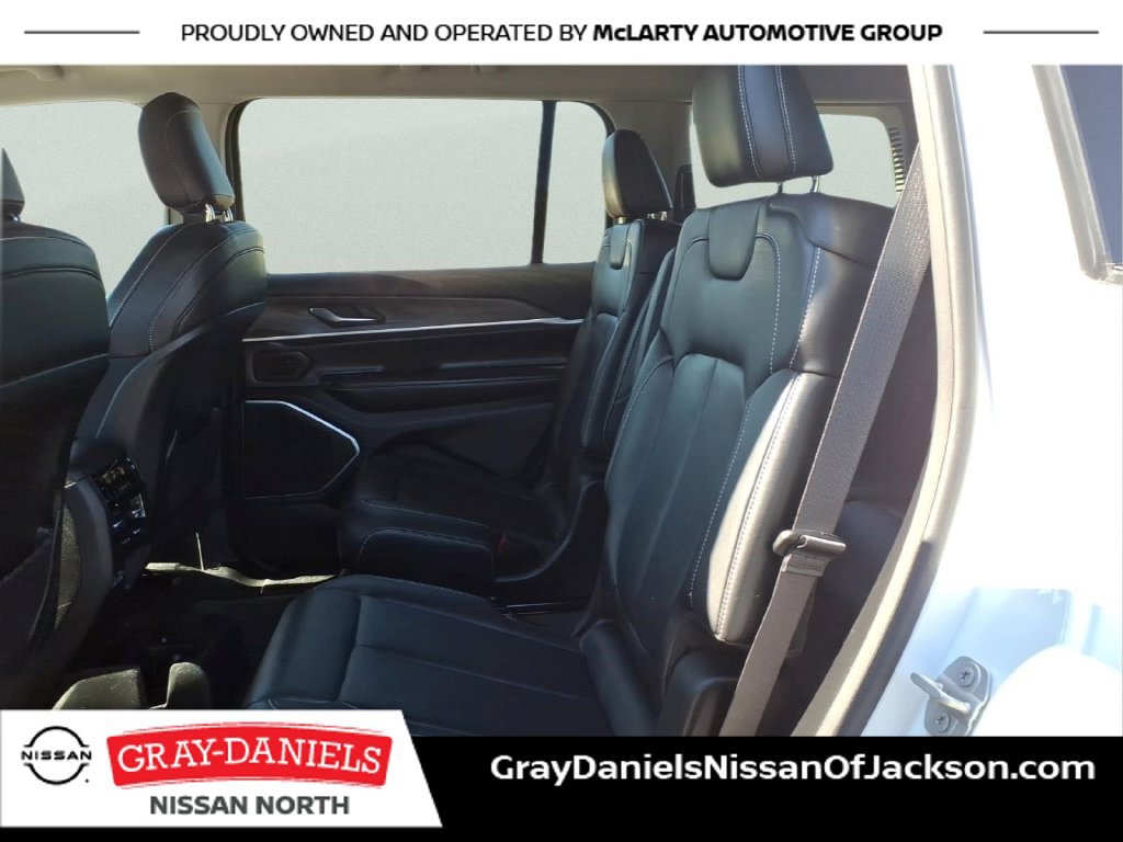 Used 2021 Jeep Grand Cherokee L Limited RWD image 26