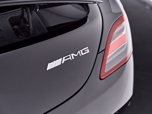 Used 2012 Mercedes-Benz SLS AMG Coupe image 31