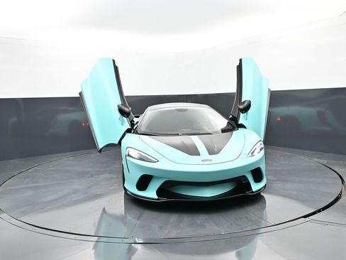 Used 2022 McLaren GT RWD image 43