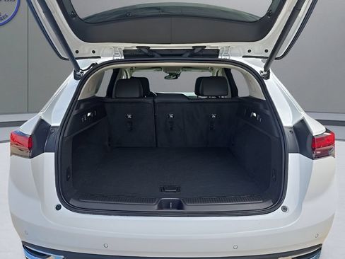 Used 2023 Buick Envision Essence FWD image 30