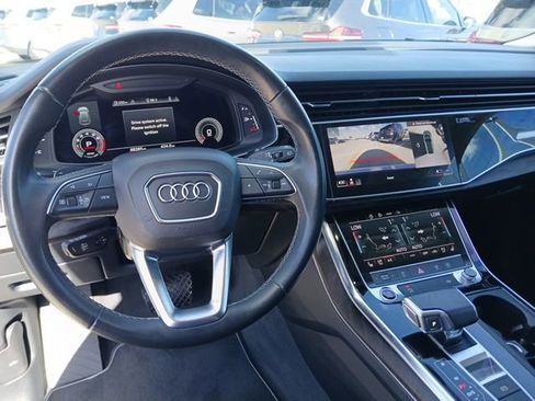 Used 2022 Audi Q8 Premium Plus AWD/4WD image 20