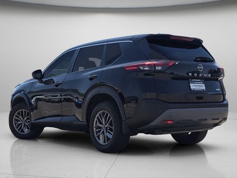 Used 2023 Nissan Rogue S AWD/4WD image 19